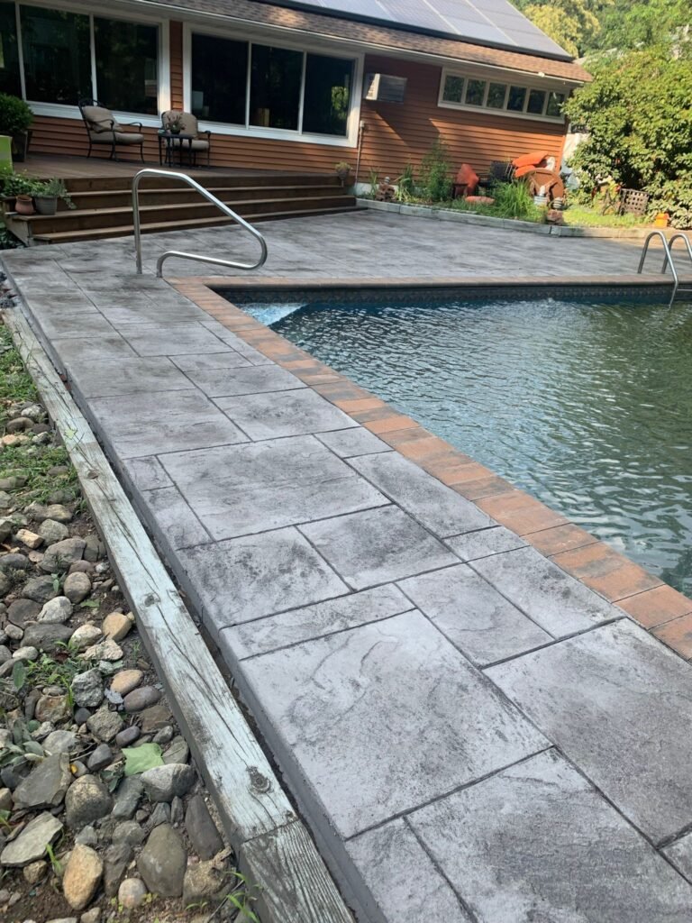 stamped concrete pool